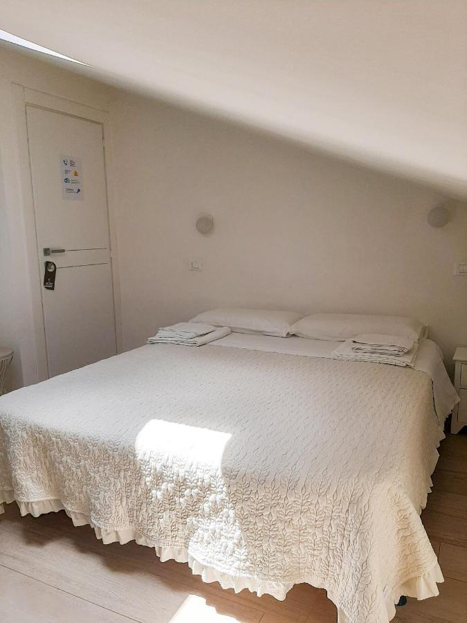 锡罗洛Mare Di Stelle住宿加早餐旅馆 外观 照片